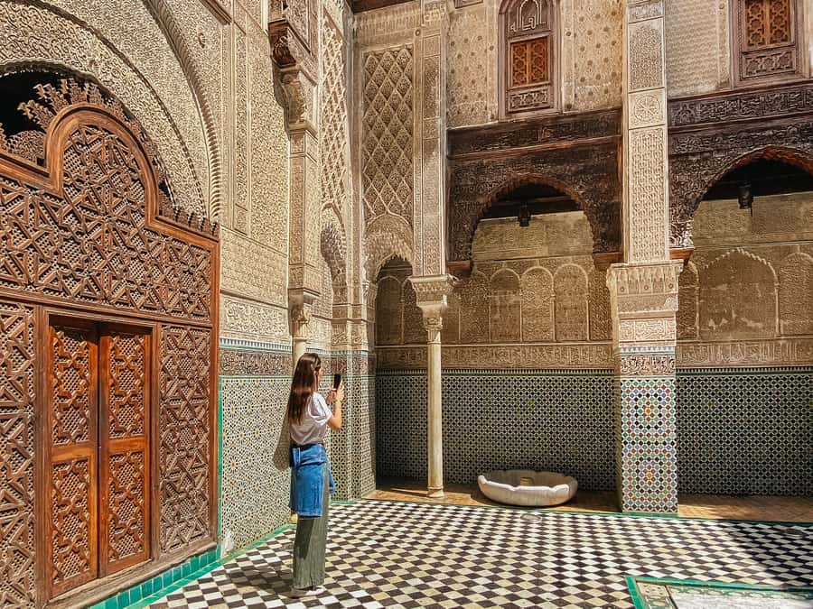 Fez Medina Guided Tour - Artisan cooperatives and the question of buying