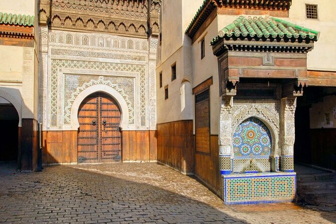 Fez Medina, Walking Daytime Tour - Sacred places and respectful sightseeing
