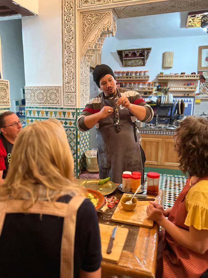Fez: Souk Tour and Traditional Home Cooking Class - Finding Dar Sunrise in the old Medina