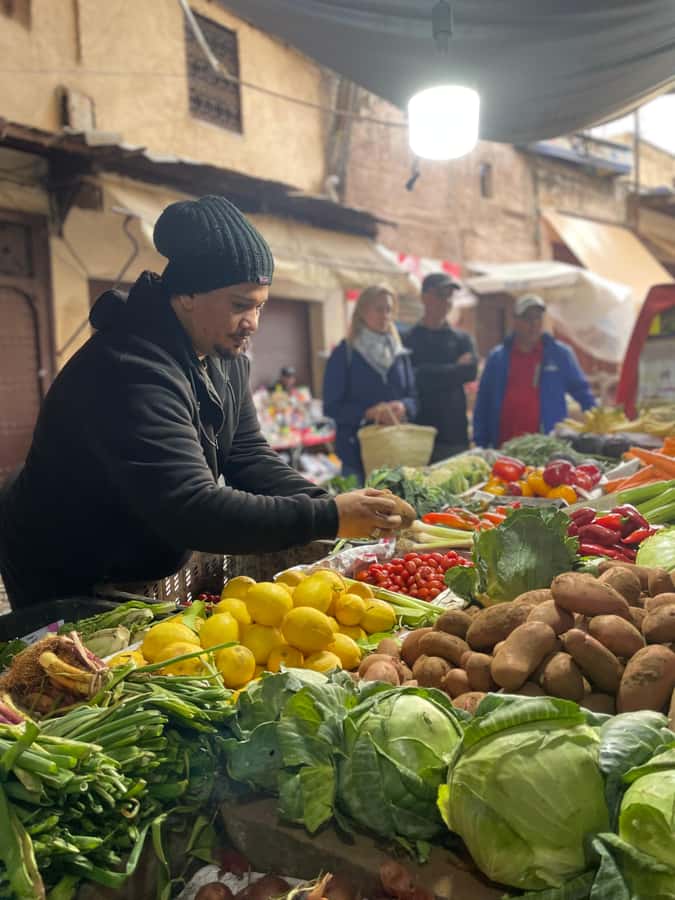 Fez: Souk Tour and Traditional Home Cooking Class - Practical tips for a better session