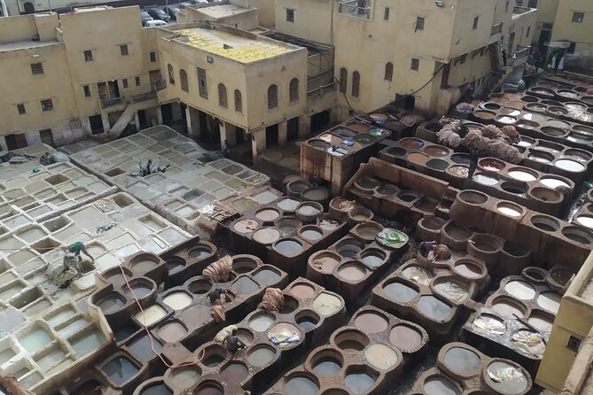 Fez Tour Medina Private Walking Tour With Local Guide - Bab Boujloud and the first look at Fez