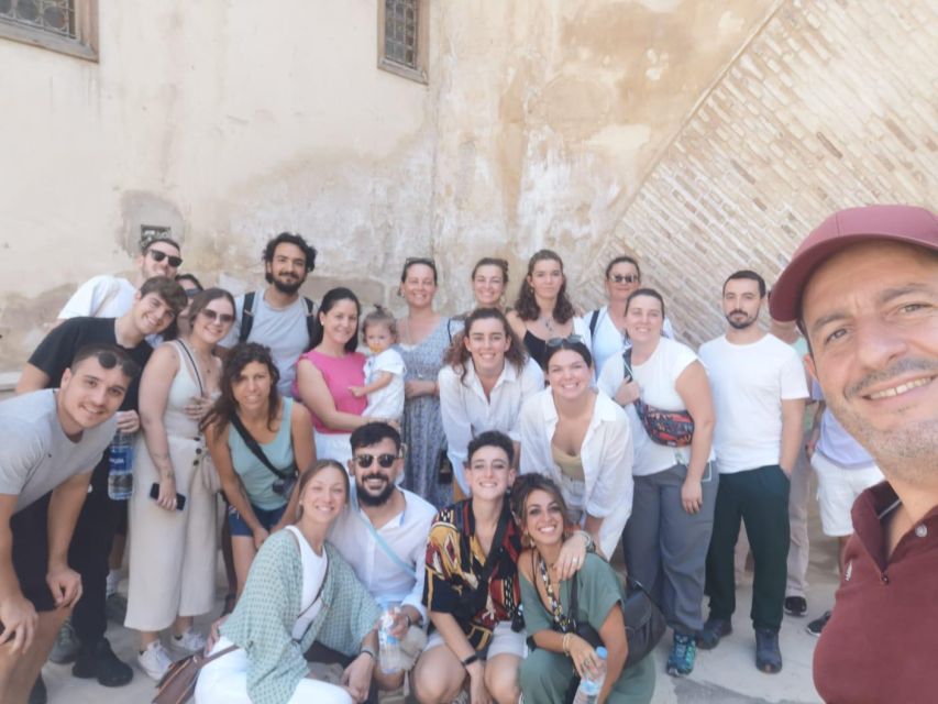 Fez: Walking Tour in the Ancient City of Fez - The pace, walking, and group format