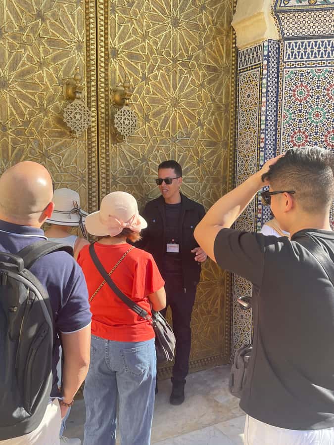 Friend tour guide to Fes Medina private walking tour - The pace, physical demands, and small practical matters