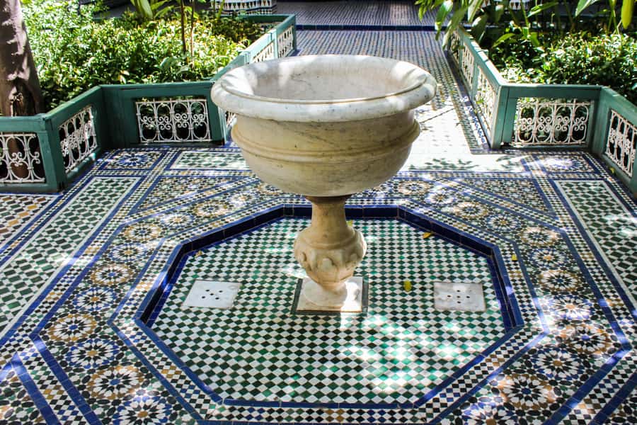 From Agadir: Guided Day Trip to Marrakech - Koutoubia Mosque Gardens