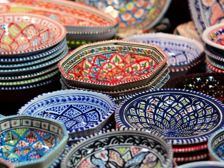 From Costa del Sol: Discover Tangier on a Guided Day Trip - Lunch at a typical Moroccan restaurant