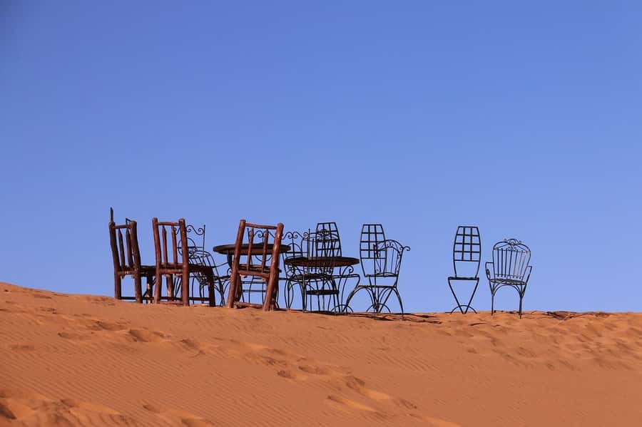 From Fes: 2-Day Merzouga Desert Trip(Luxury Tent & Dinner) - Dinner, firelight, and Berber music