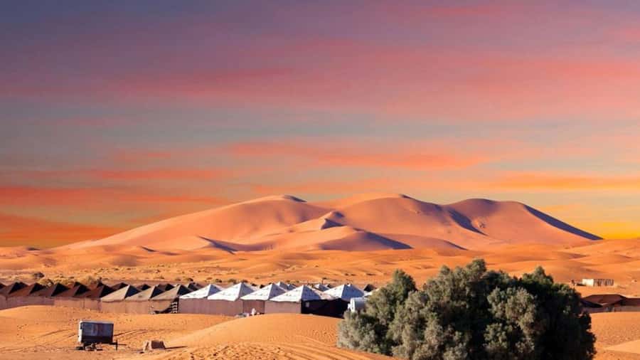 From Fes: 2-Day Merzouga Desert Trip w/Luxury Tent & Dinner - Midelt gives you a practical lunch stop