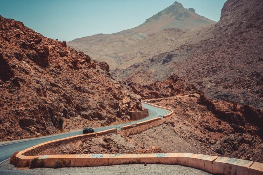 From Fes: 3 Days and 2 Nights Desert Trip to Marrakech - Ouarzazate, Taourirt, and Atlas Studios