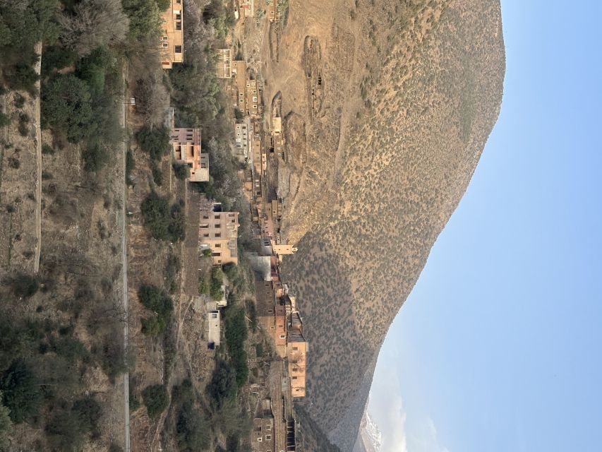 From Marrakech: Atlas Mountains 4-Day Hike with Hotels - Day 2: Following the Imnane Valley to Imi Oughlad