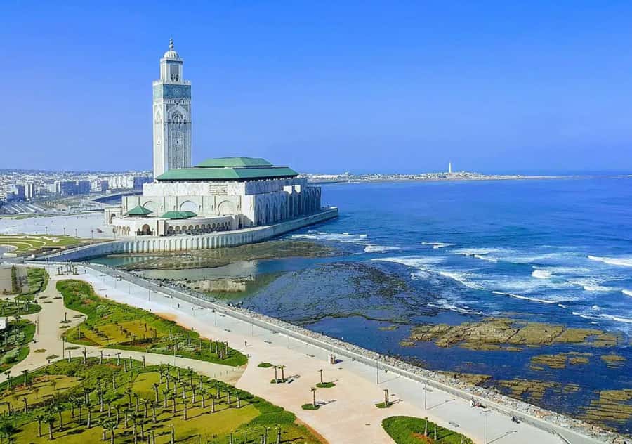 From Marrakech: Casablanca Tour with Hassan II Mosque Visit - Ain Diab and La Corniche by the Atlantic
