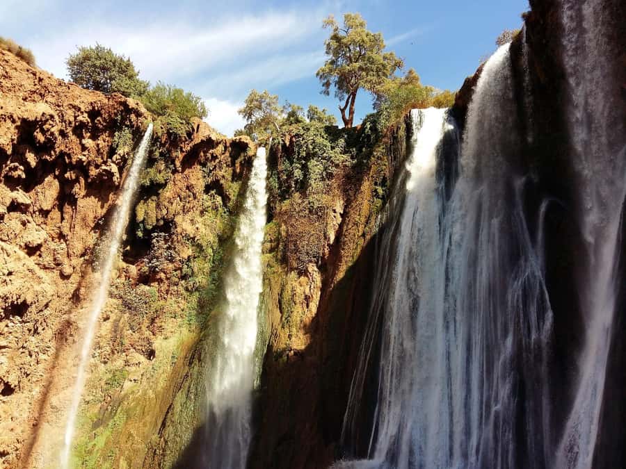 From Marrakech: Day Tour to Ouzoud Waterfalls - Pickup in Marrakech and the long minibus ride