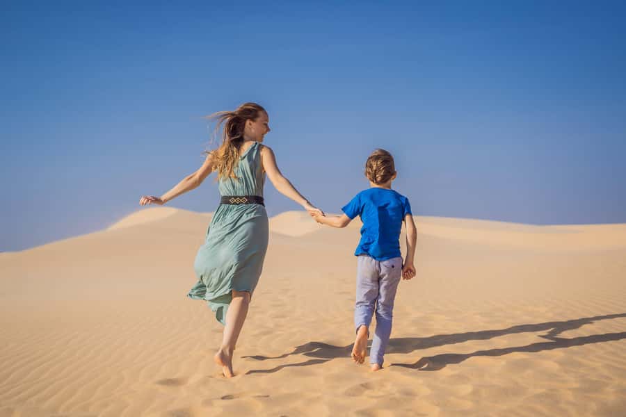 From Marrakech: Merzouga 3-Day Desert Safari with Food - Day Two: Tinghir and the Todgha Gorges