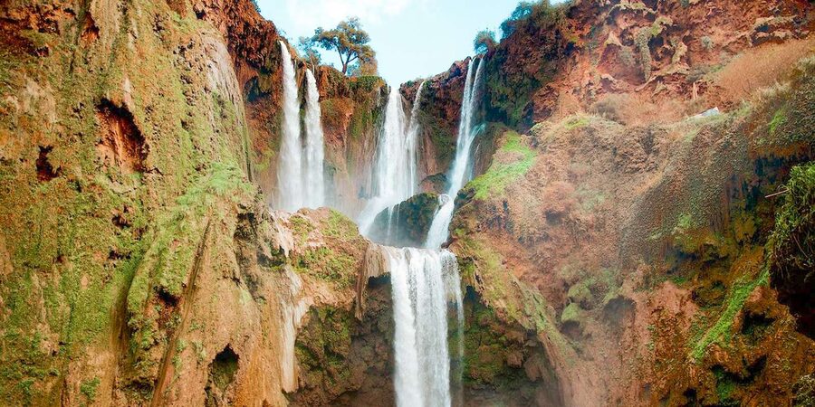 From Marrakech: Ouzoud Waterfalls Guided Tour & Boat Ride - Lunch with a waterfall view