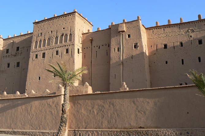 From Marrakech: Private Tour to Oasis and Trekking in the Desert of Erg Chigaga - Day 1: High Atlas views, Ait Benhaddou, and the Draa Valley