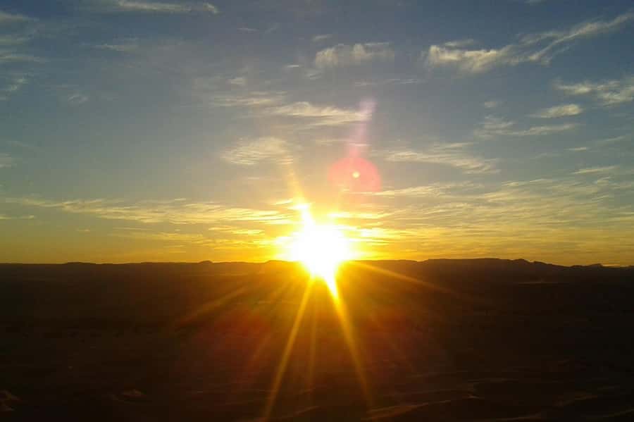 From Marrakesh: Sunset Dinner in Agafay at Berber Camp - Dinner under the stars