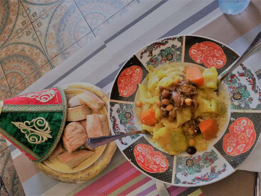 From Seville: Tangier Day Trip with Local Guide and Lunch - What the $258 price really covers