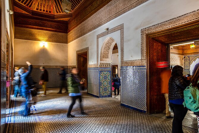 Full Day Marrakesh City Tour including Local Lunch - Walking through the medina and souks