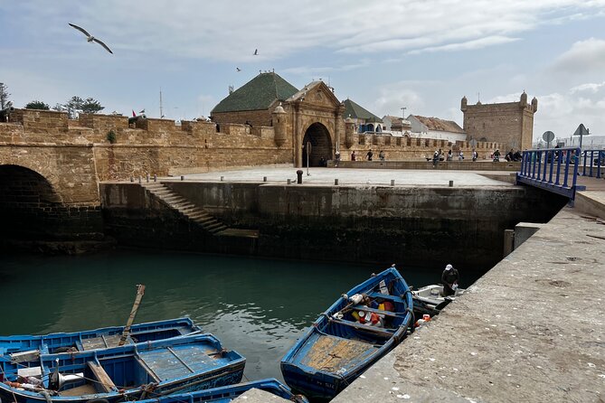 Full Day Tour From Marrakech To Essaouira Mogador - The 8am departure and long road to the coast