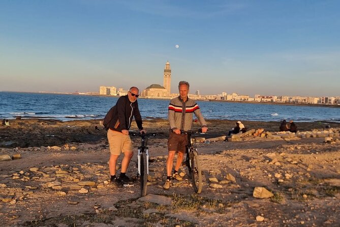 Guided Cycling Adventure in Casablanca with Licensed Tour Guide - Why a bicycle works well in Casablanca