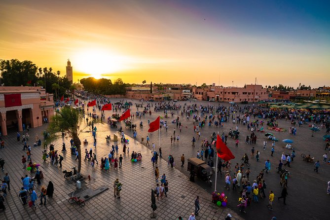 Guided walking tour in Marrakech Medina and Souks - Koutoubia Mosque and the View from Outside
