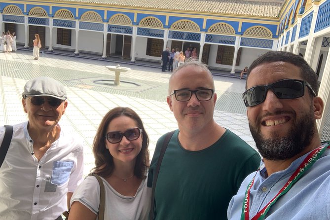 Guided walking tour in Marrakech Medina and Souks - Mint Tea and the Place des Épices