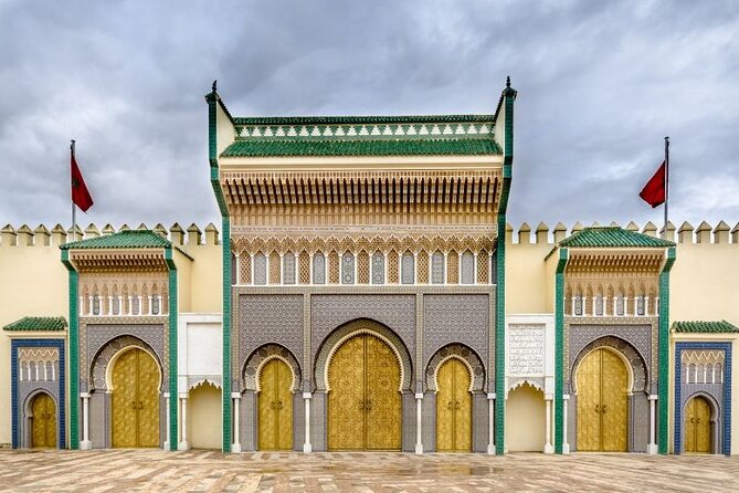 Half-Day Private Guided Walking Tour Of Fez Medina - Starting at Bab Boujloud and seeing Fez from above