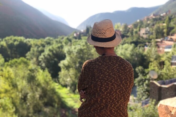 Half Day Tour From Marrakech to the Atlas Mountains & Ourika Valley - The short walk, with realistic expectations