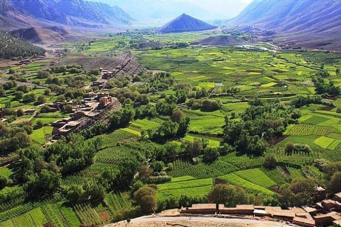 Hidden Atlas Mountains Valley - Swimming in the natural pools