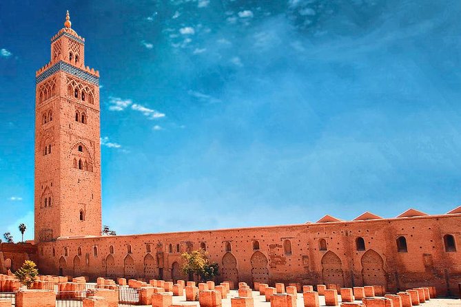 Historical Marrakech Walking Tour - Bab Agnaou and the old city walls