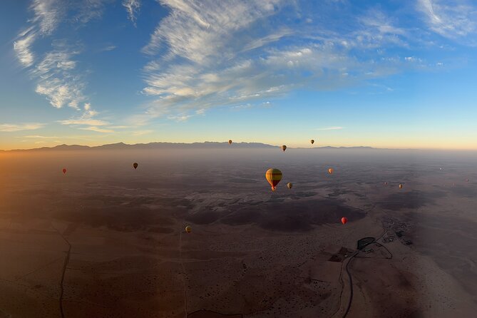Hot air balloon flight at sunrise in Marrakech & breakfast - The Berber breakfast at the kasbah