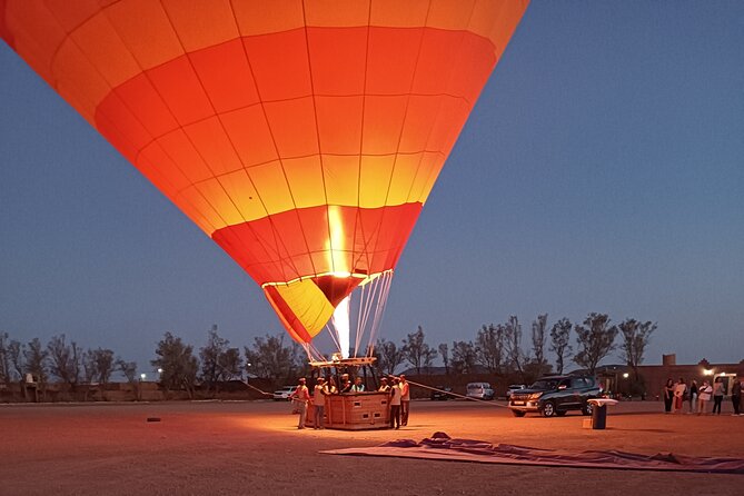 Hot air balloon flight to Marrakech in a small group. Breakfast - Pilots, safety, and the feel of the ride