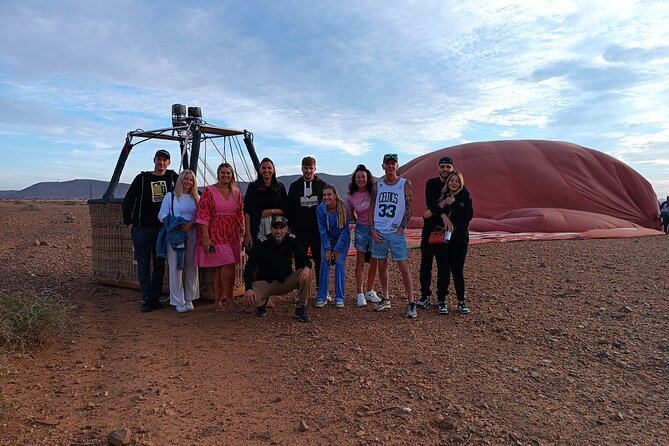 Hot air balloon flight to Marrakech in a small group. Breakfast - Who will enjoy this most