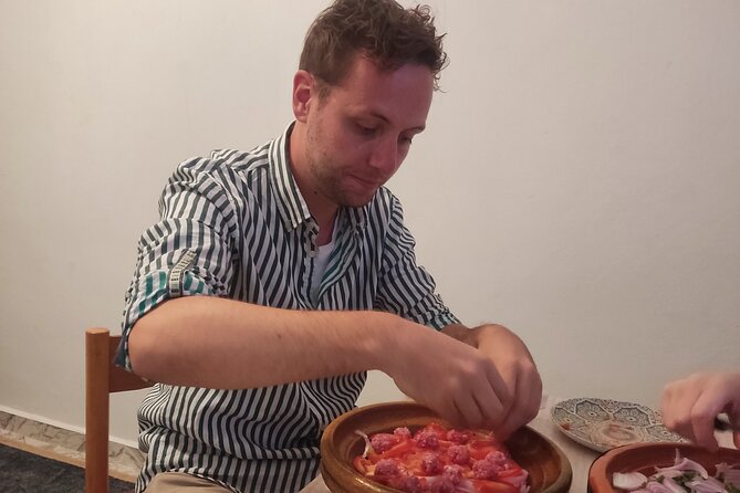 How To Be A Real Moroccan Chef - Choosing the tagine that fits your table