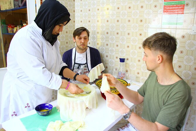 Join Best Moroccan Cooking Class with Chef Khadija ( Over 35 years Experience ) - Cutting, seasoning, and learning the Moroccan method