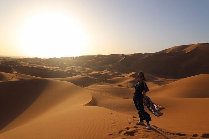 Luxury 2-Days Desert Trip from Fes to.:( fes or marakech) - Guides, group size, and communication
