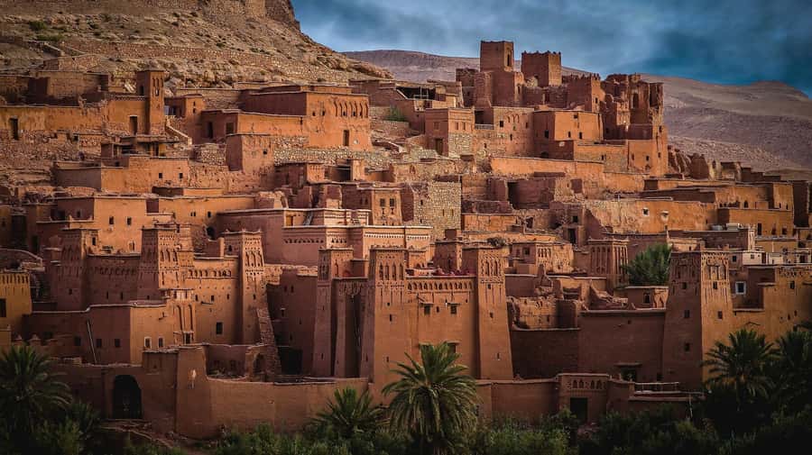 Marrakech: 3-Day Desert Trip to Merzouga with Luxury Camp - Reaching Erg Chebbi by camel at sunset