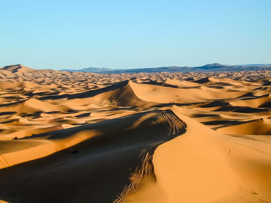 Marrakech: 3-Day Merzouga Desert Experience Camel & Meals - Sunrise, breakfast, and the long return