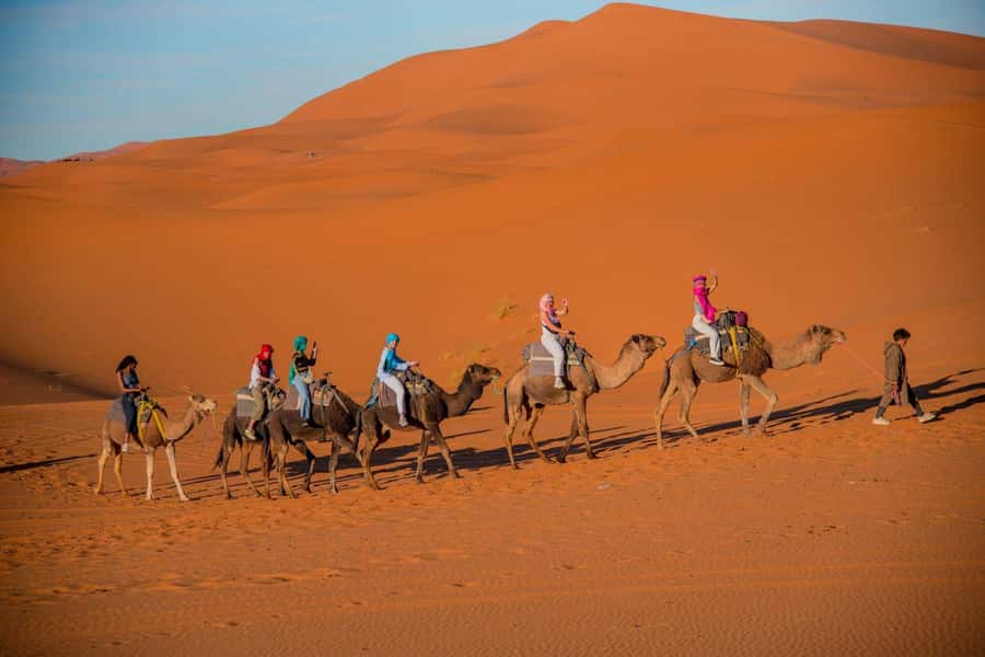 Marrakech: 3-Day Merzouga Desert Tour Camel & Sandboarding - Comfort, timing, and useful packing advice