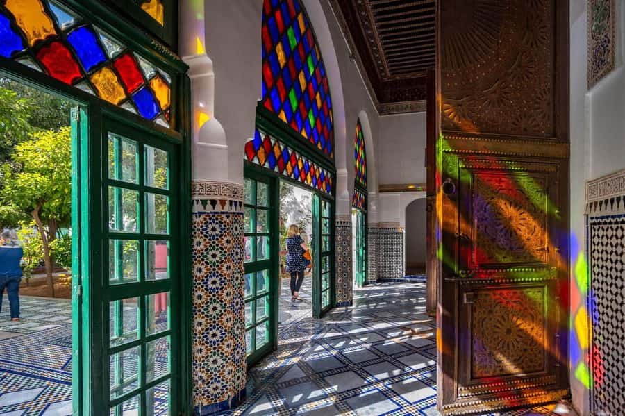 Marrakech: 3-Hour Monuments, Souks & Old Medina Walking Tour - Hammams, spices, and the Souk Haddadine