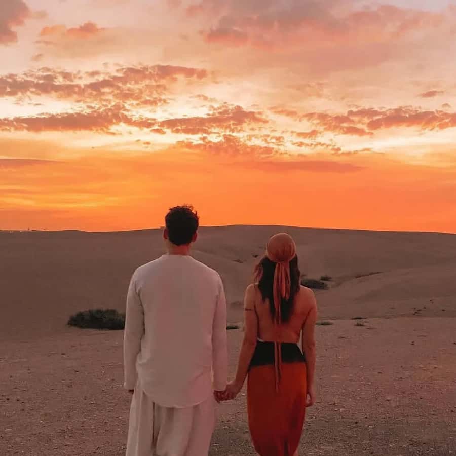 Marrakech: Agafay desert camel ride with dinner & spectacle - Berber music, dancing, and the campfire