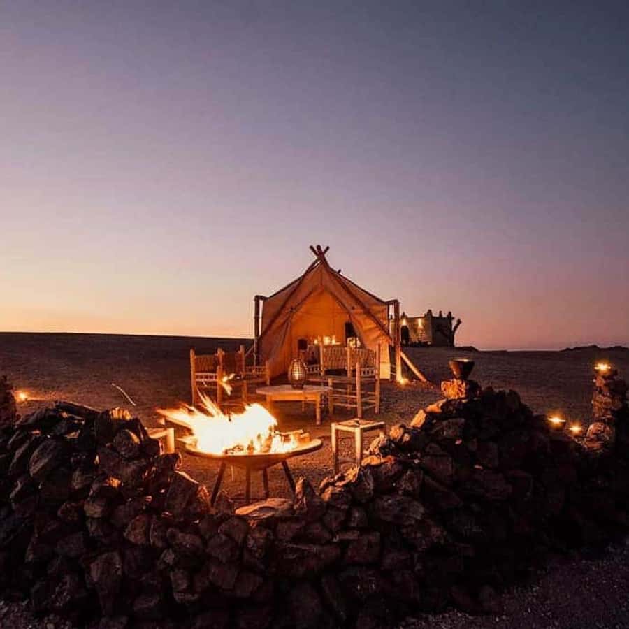 Marrakech: Agafay Desert Dinner with Music and Fire Show - A Moroccan dinner under the stars