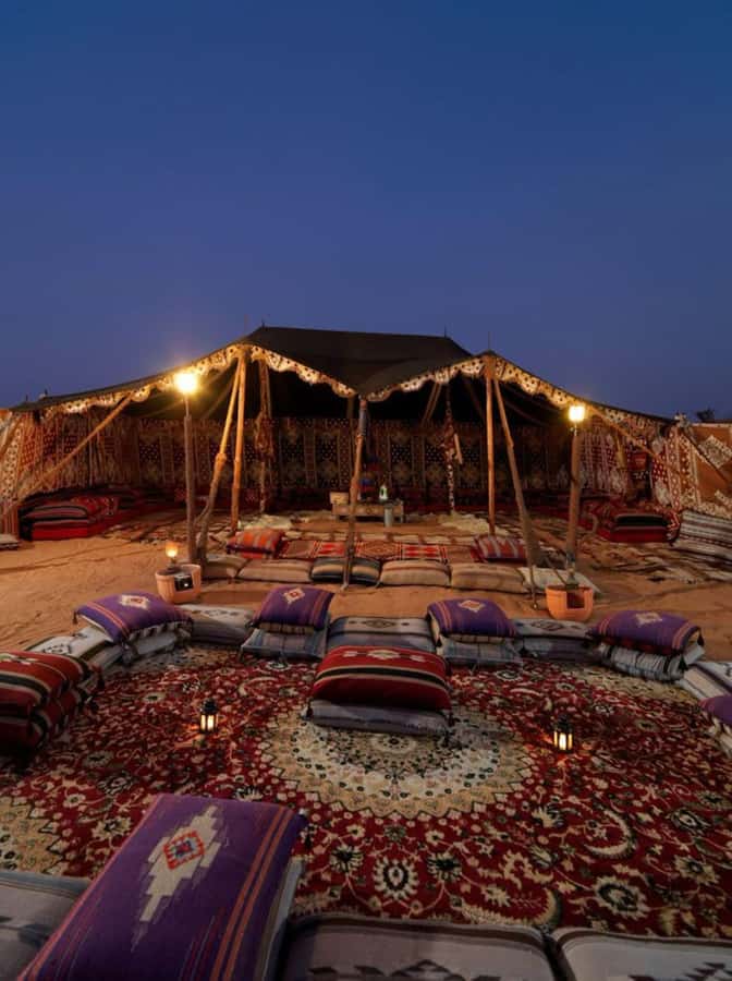 Marrakech: Agafay Desert Magic Sunset Dinner & Live Show - Moroccan dinner under the stars