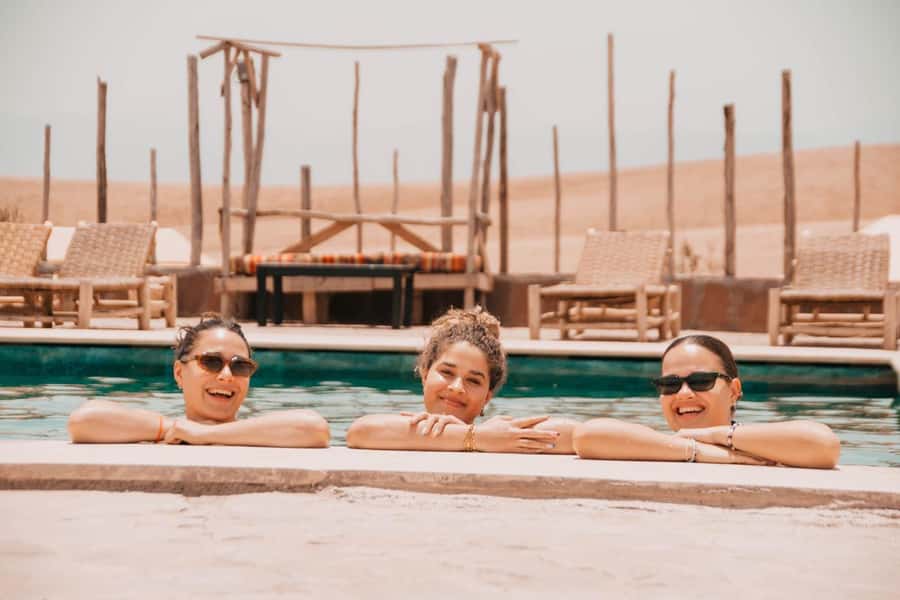 Marrakech: Agafay Desert Pool, Dinner & Live Show Experience - Key points to know before booking