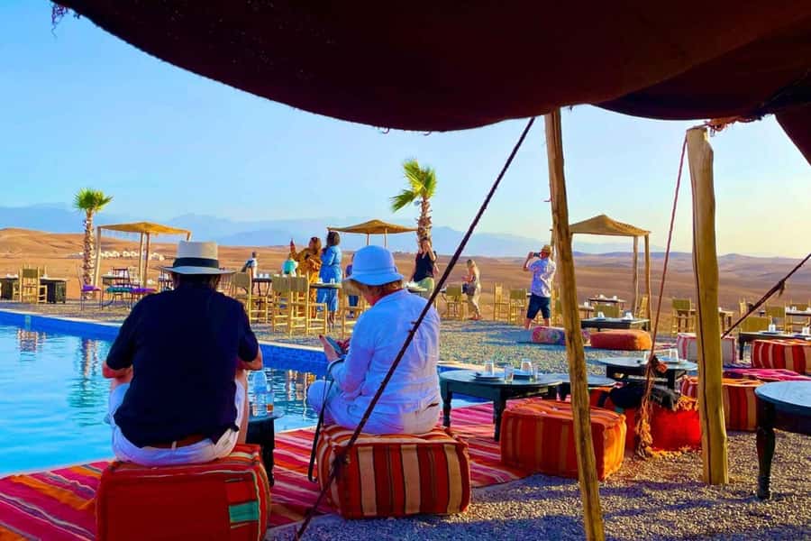 Marrakech: Agafay Desert Quad Biking & Dinner Show - Music, dancing, and the fire show
