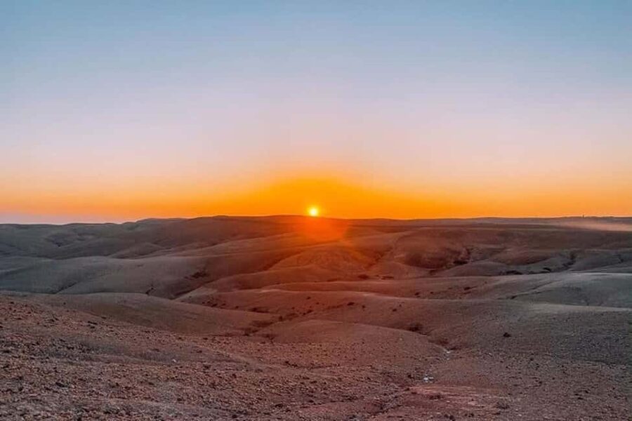 Marrakech: Agafay Desert Sunset, Camel Ride, Dinner and Show - The guides make a real difference