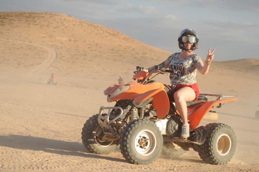 Marrakech: Agafay Desert Trip with Activities and Dinner - Dinner under the stars comes with a full show