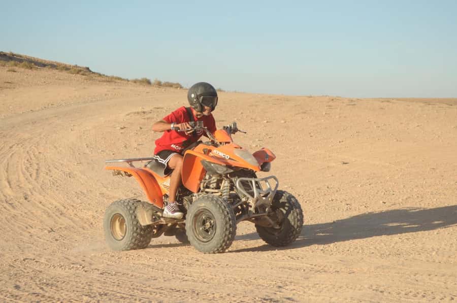 Marrakech: Agafay Desert Trip with Activities and Dinner - Guides make a difference on a group outing
