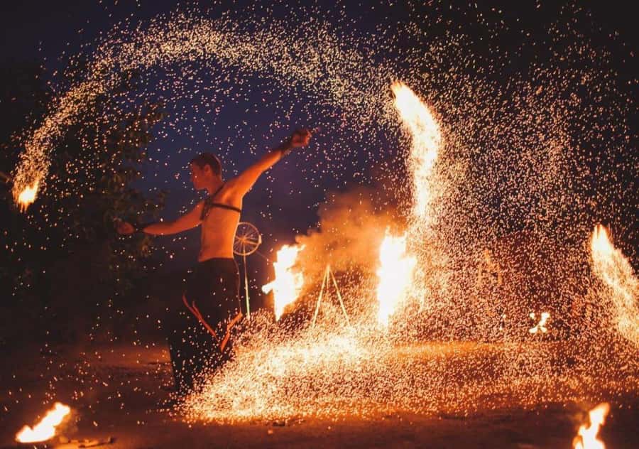 Marrakech: Agafay Dinner Show with Quad/Camel Ride and Pool - Key points at a glance