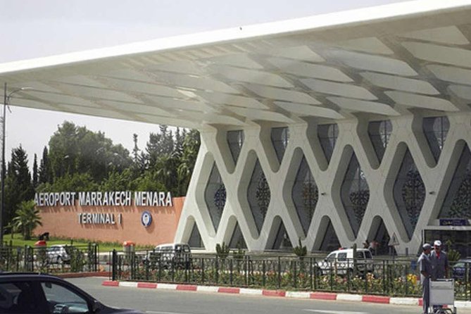 Marrakech Airport Arrival Transfer to your Hotel - How the service compares with simply taking a taxi