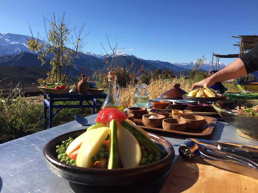 Marrakech: Atlas Mountains Cooking Class with Berber Family - Leaving Marrakech for the High Atlas